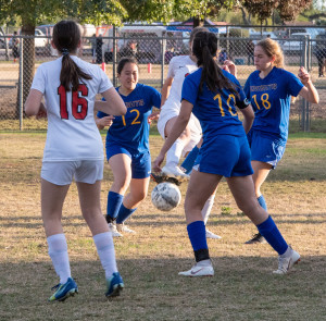 Var girls soccer 004