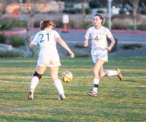 Girls soccer 003